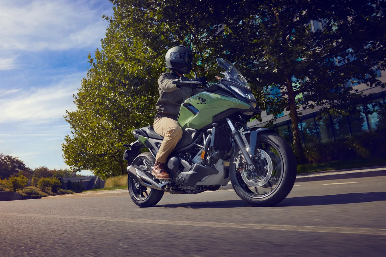 Honda NC750X (2026) - Image 6