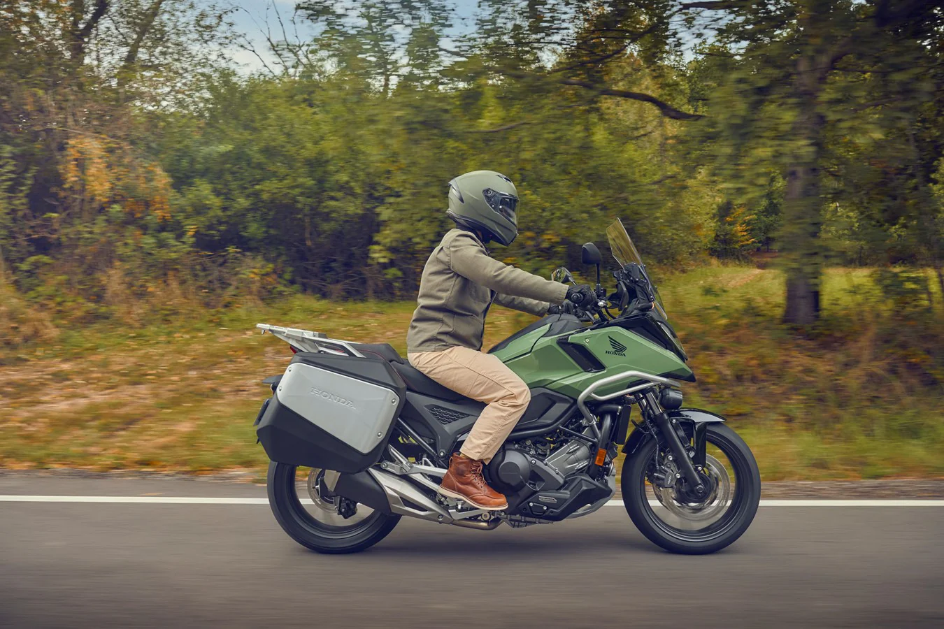 Honda NC750X (2026) - Image 8